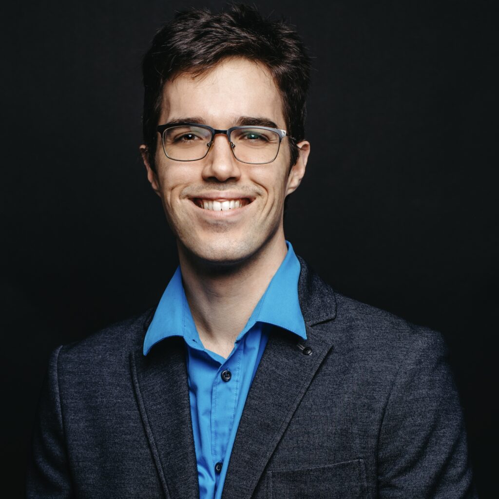 Portrait de Matthieu Bouchard membre de l'équipe de la Firme-école en service-conseil des affaires